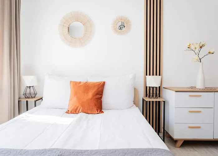 Willa Bliźniak - Pokoje i Apartamenty Bardzo Blisko Plaży Karwia